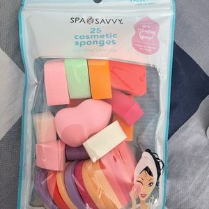 25 count of cosmetic sponges / variety